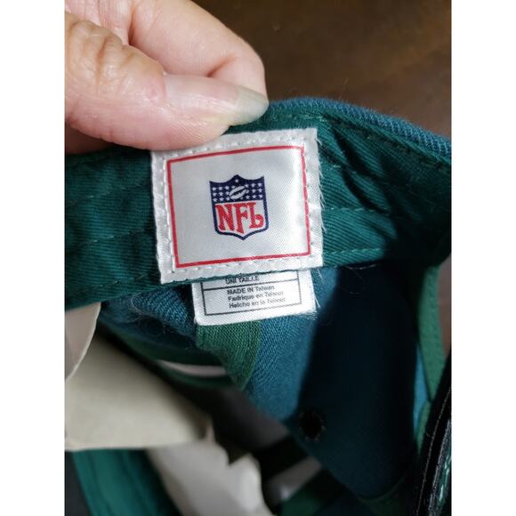 Philadelphia Eagles Hat Cap One Size Mens Black Logo Wool Acrylic Blend NFL NWT - Picture 7 of 10